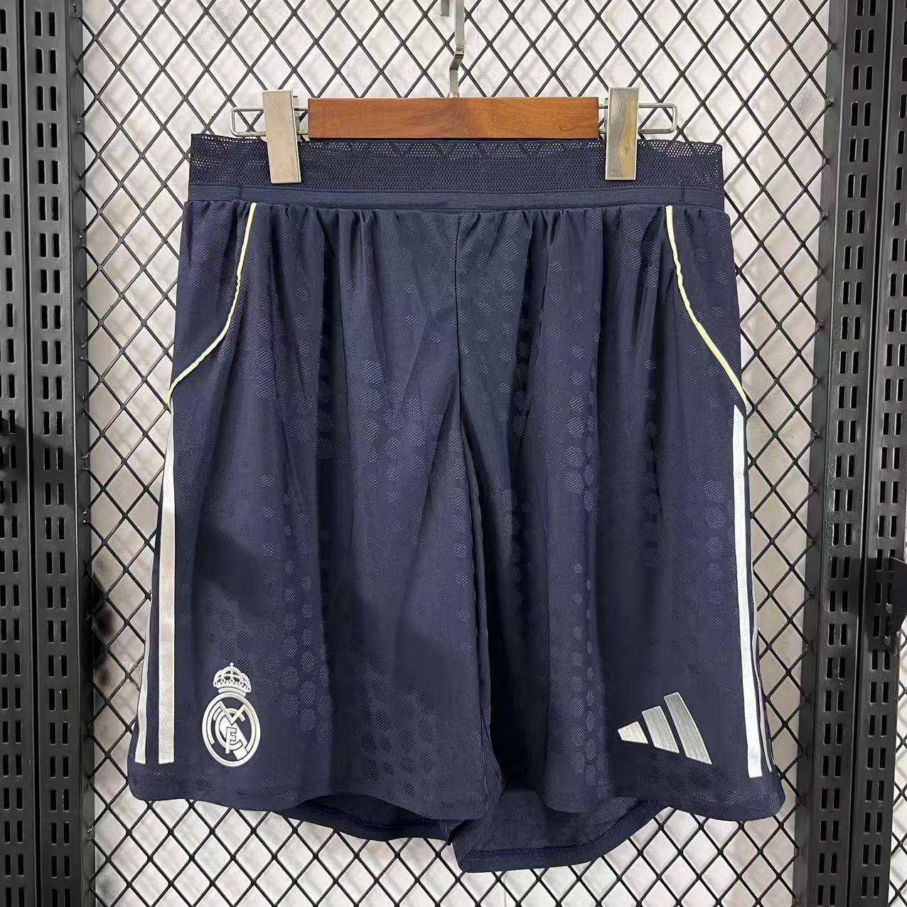 Short - Real Madrid 25/26 (Away)